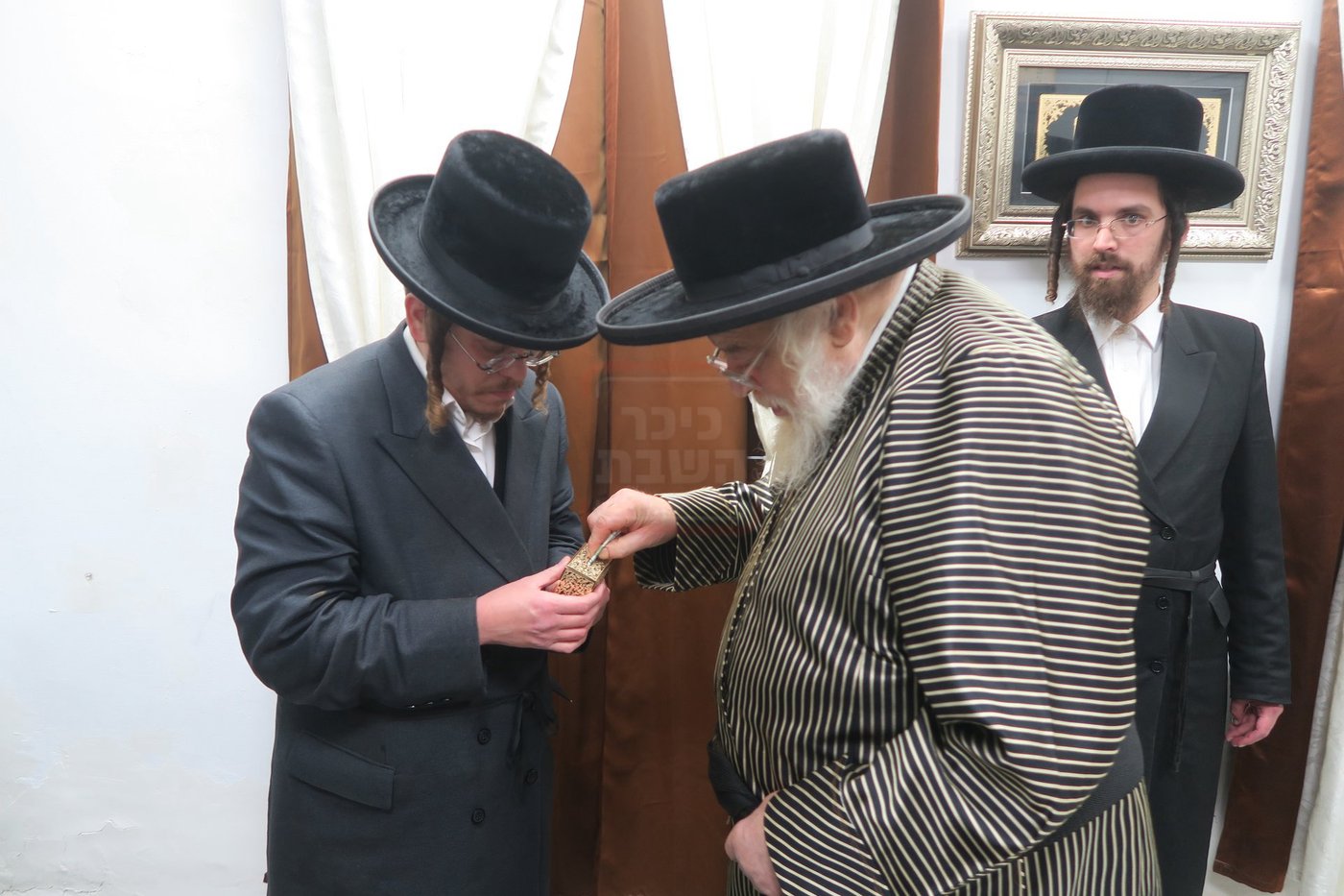 האדמו"ר מתולדות אהרן בטבריה