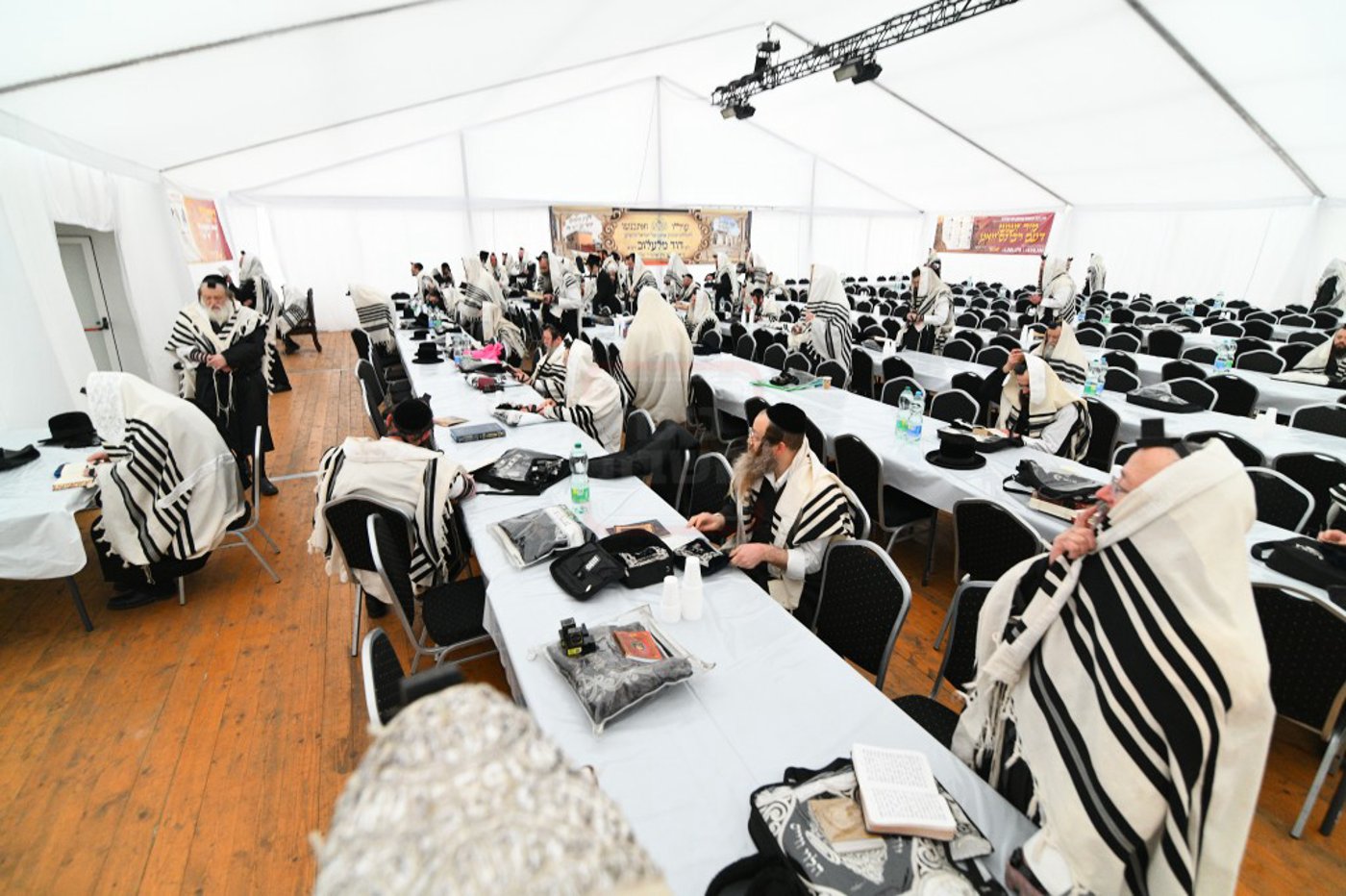 הילולא קדישא בלעלוב