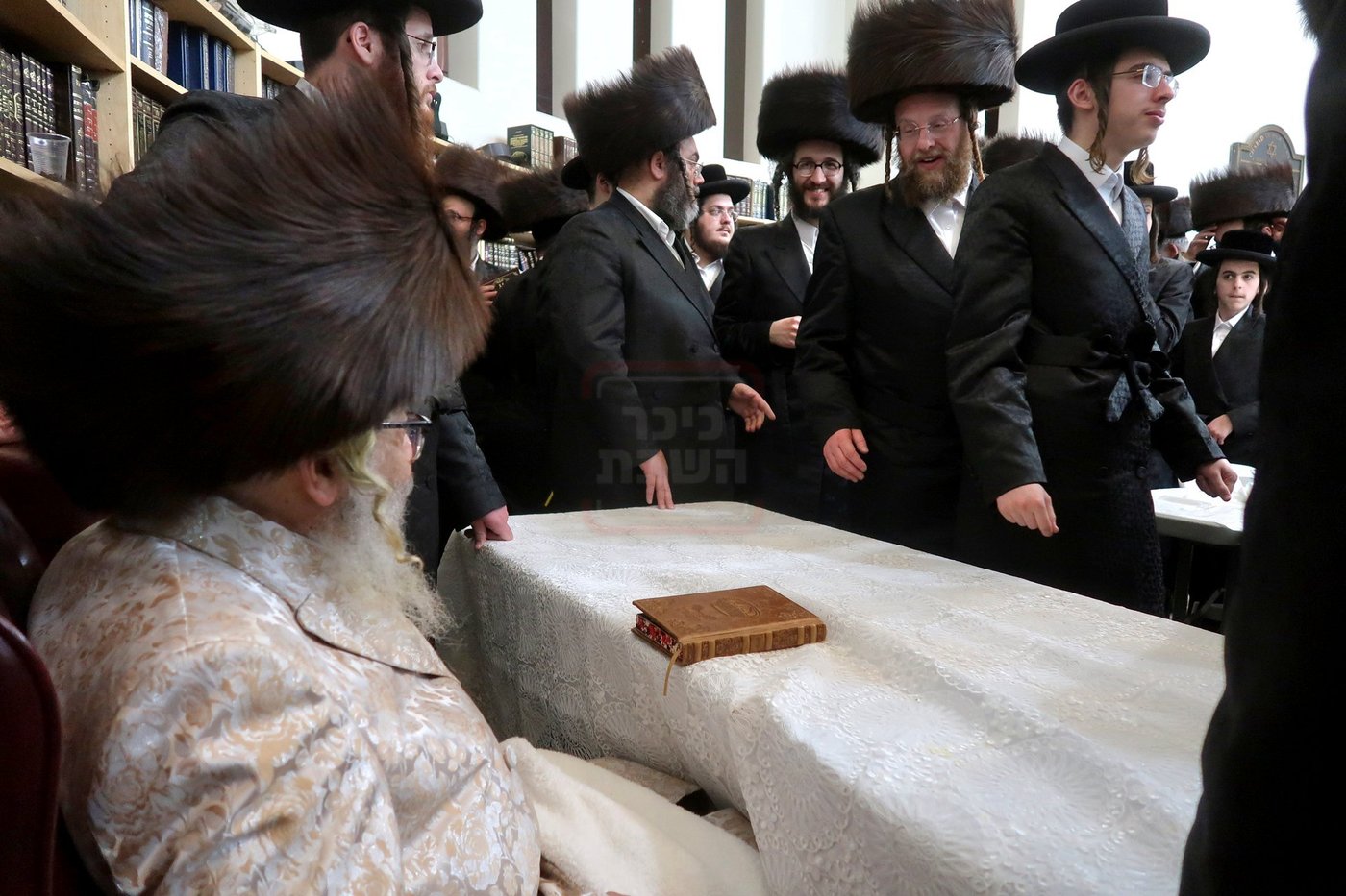 האדמו"ר מסאטמר במנוחה בפאלם ספרינגס