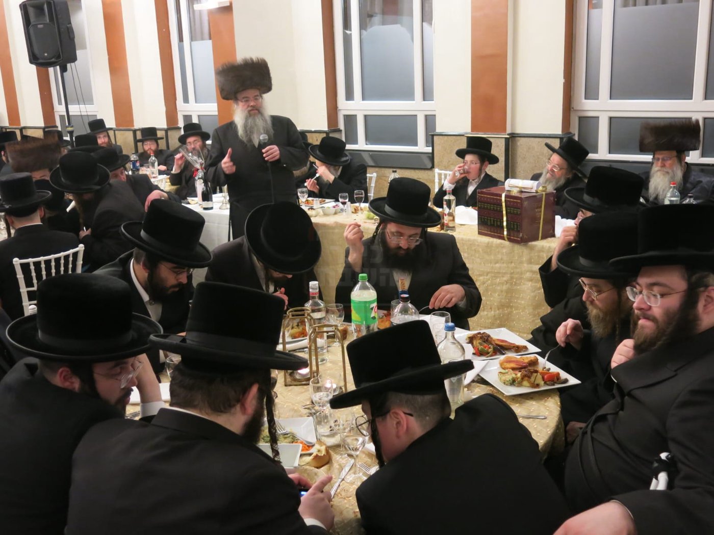 בר מצווה לנכד הגה"צ גאב"ד אנטווערפן 