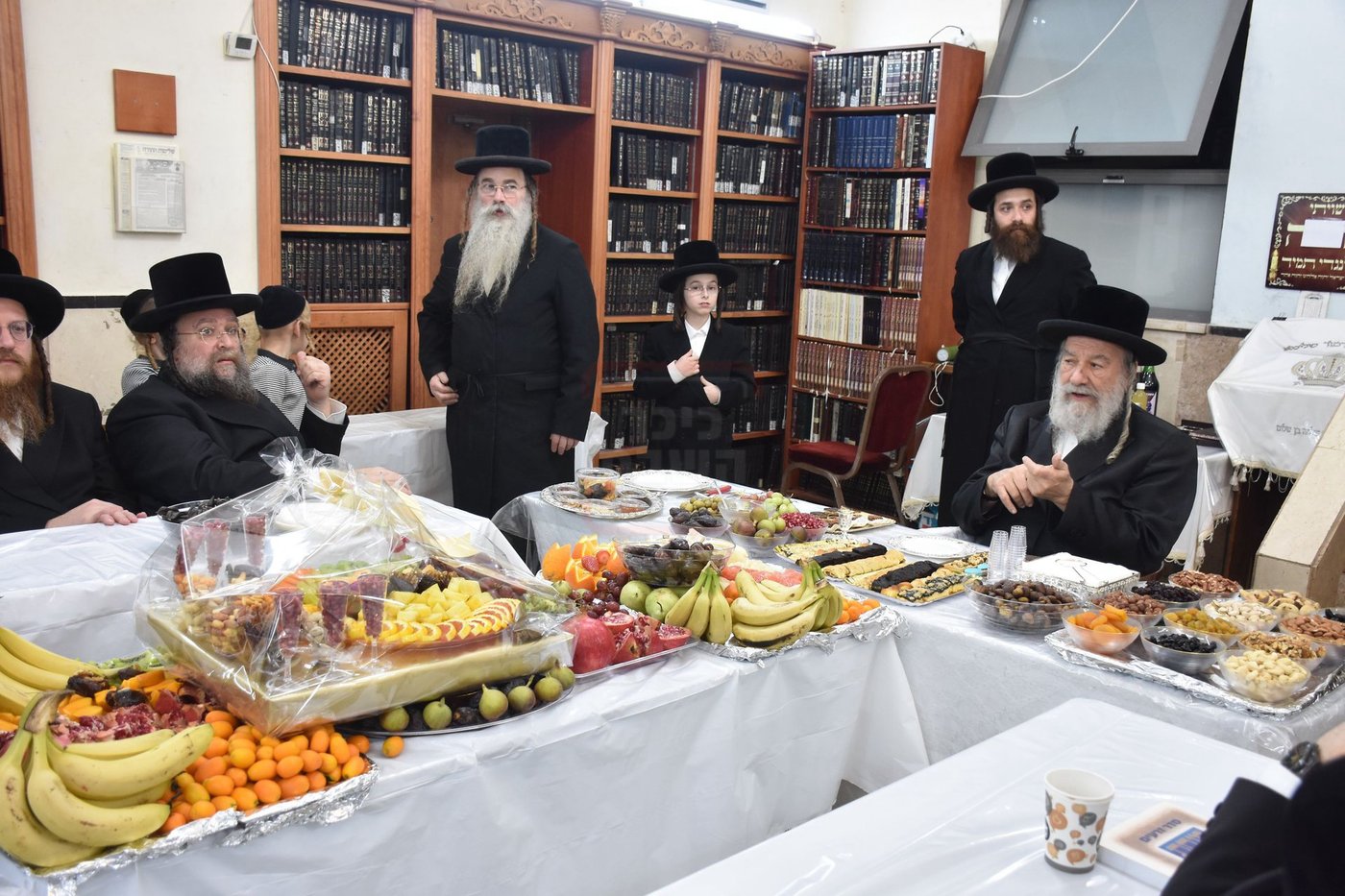 האדמו"ר מאשלג בטיש ט"ו בשבט