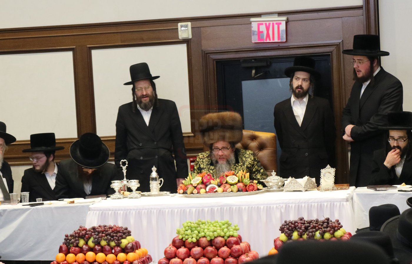 האדמו"ר מסקולען לייקווד בטיש ט"ו בשבט