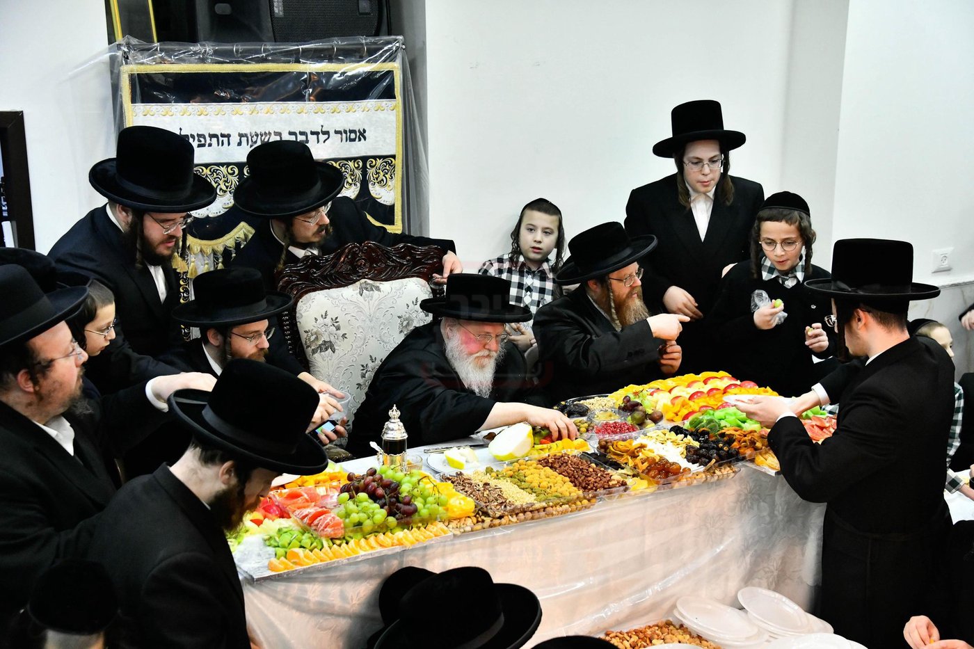 האדמו"ר מסאסוב בטיש ט"ו בשבט