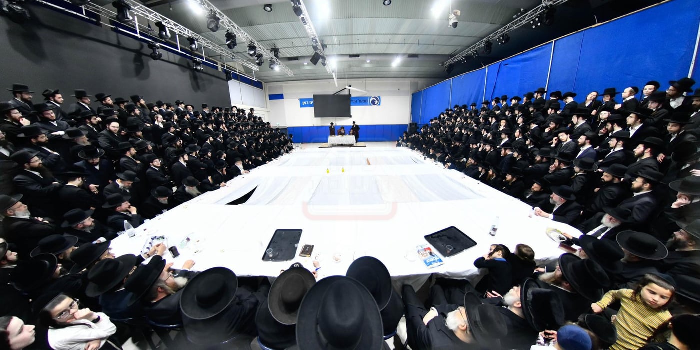 האדמו"ר מאלכסנדר בטיש ט"ו בשבט