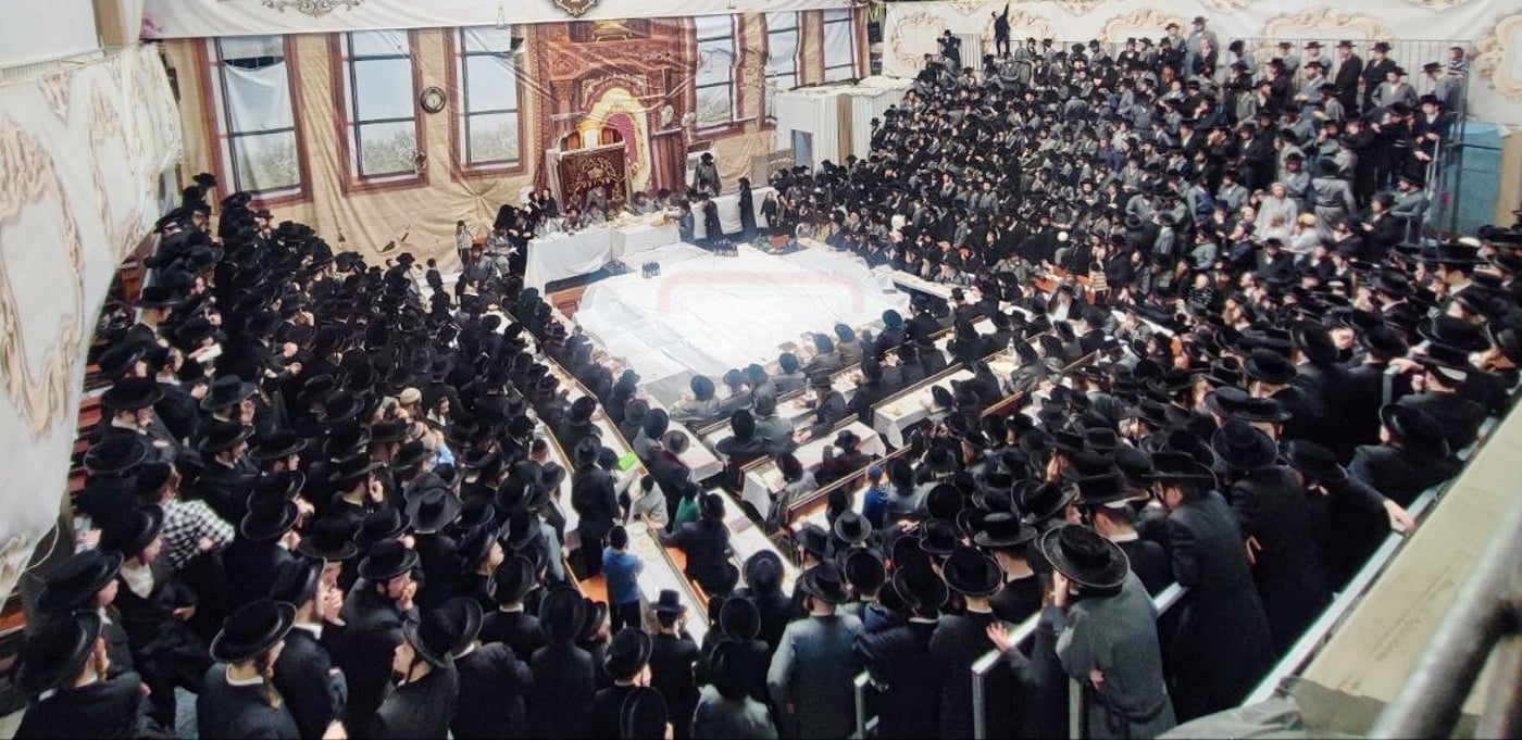 האדמו"ר מתולדות אברהם יצחק בטיש ט"ו בשבט