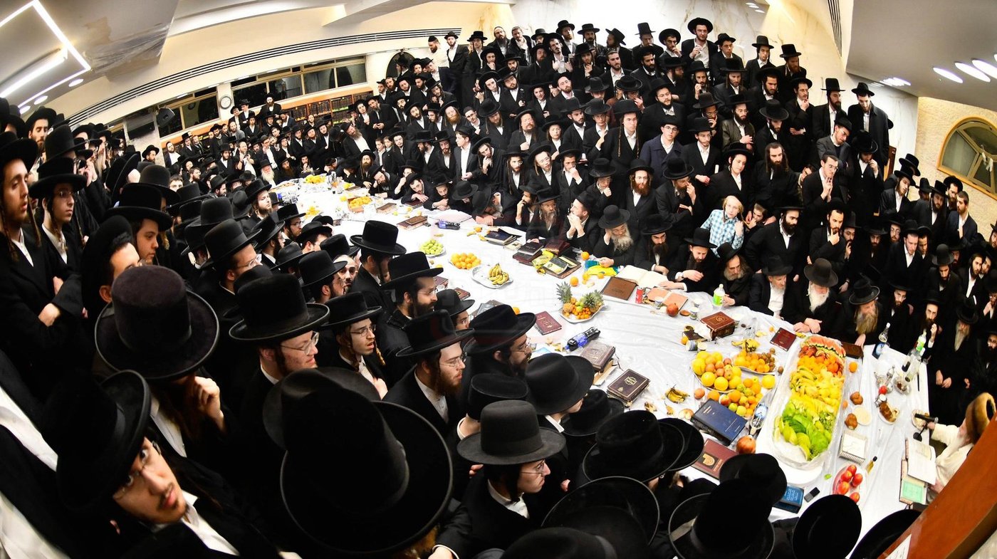 האדמו"ר מתורת חכם בטיש ט"ו בשבט