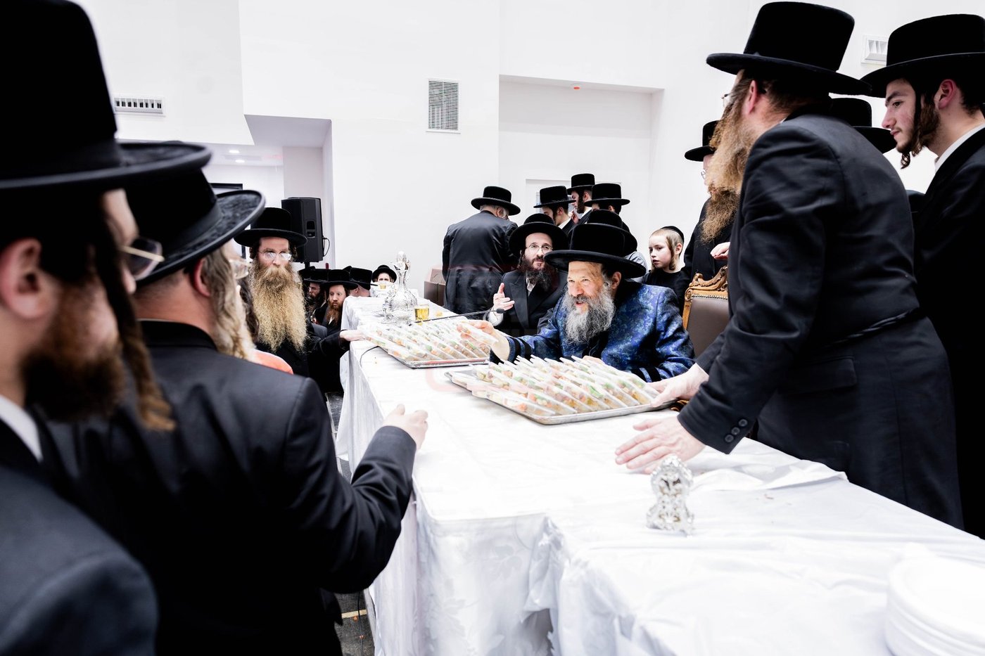 האדמו"ר מבאבוב 45 בטיש ט"ו בשבט