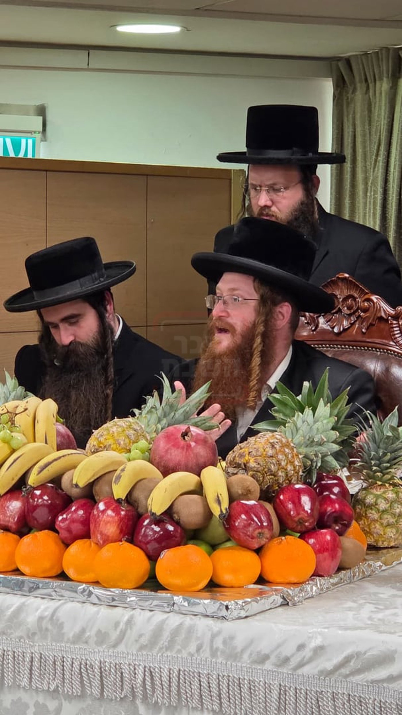 האדמו"ר מקאליב בטיש ט"ו בשבט 