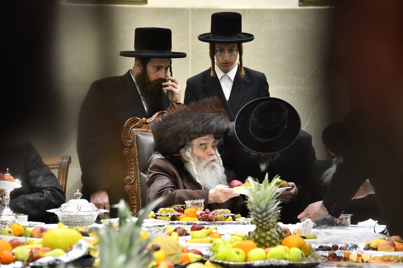 האדמו"ר מקרעטשניף י-ם בשלחה"ט לרגל ט"ו בשבט