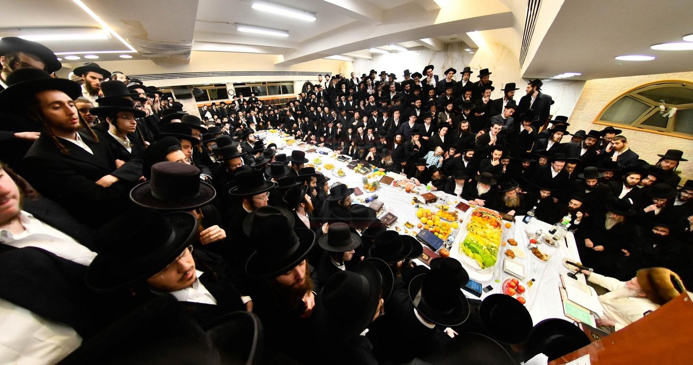 האדמו"ר מתורת חכם בטיש ט"ו בשבט