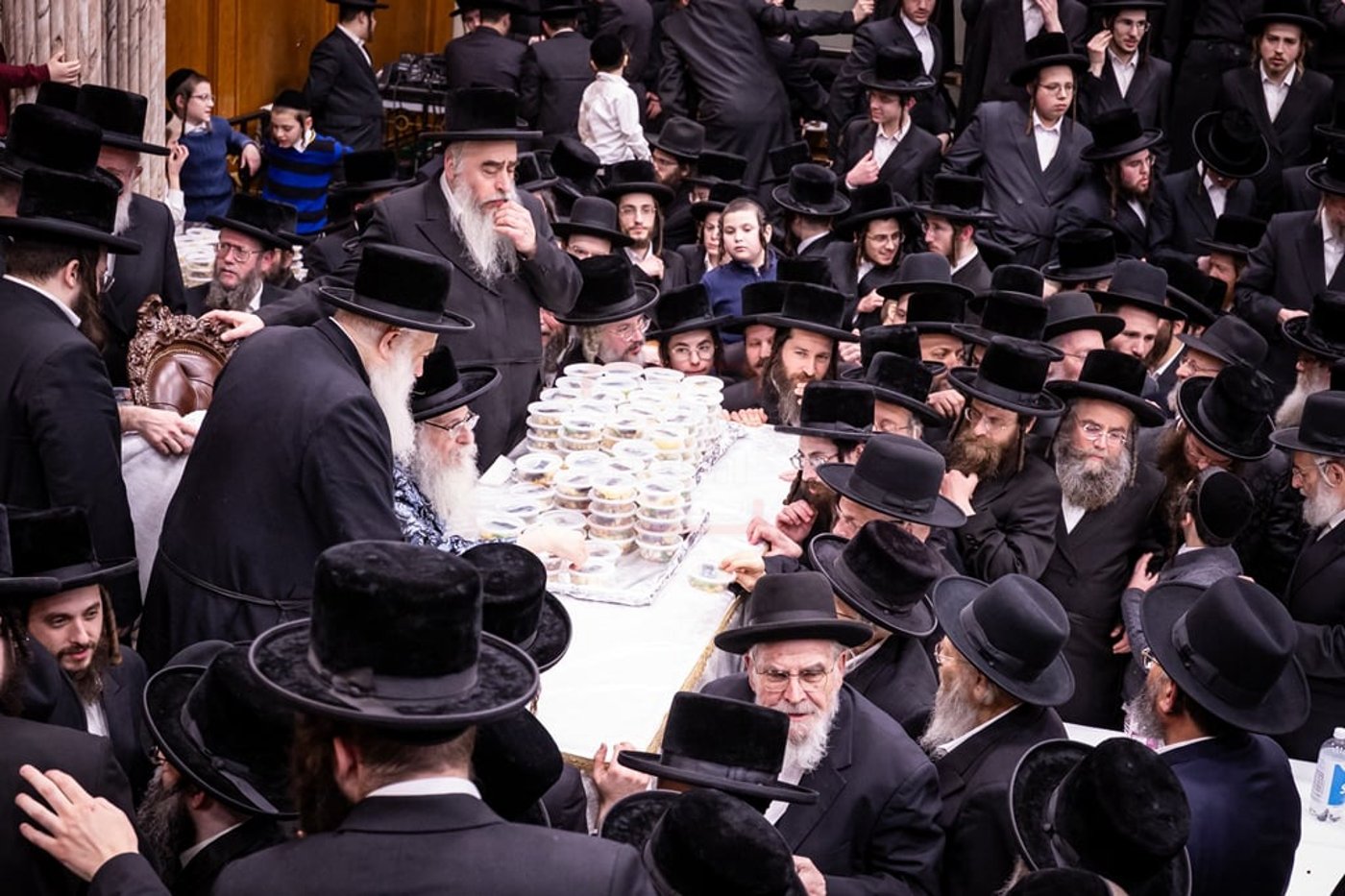 חמשה עשר בשבט בחצר הקודש צאנז קלויזענבורג