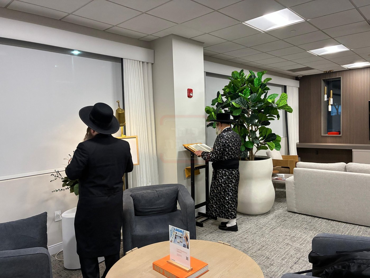 האדמו"ר מסאטמר בחזרתו מפאלם ספרינגס