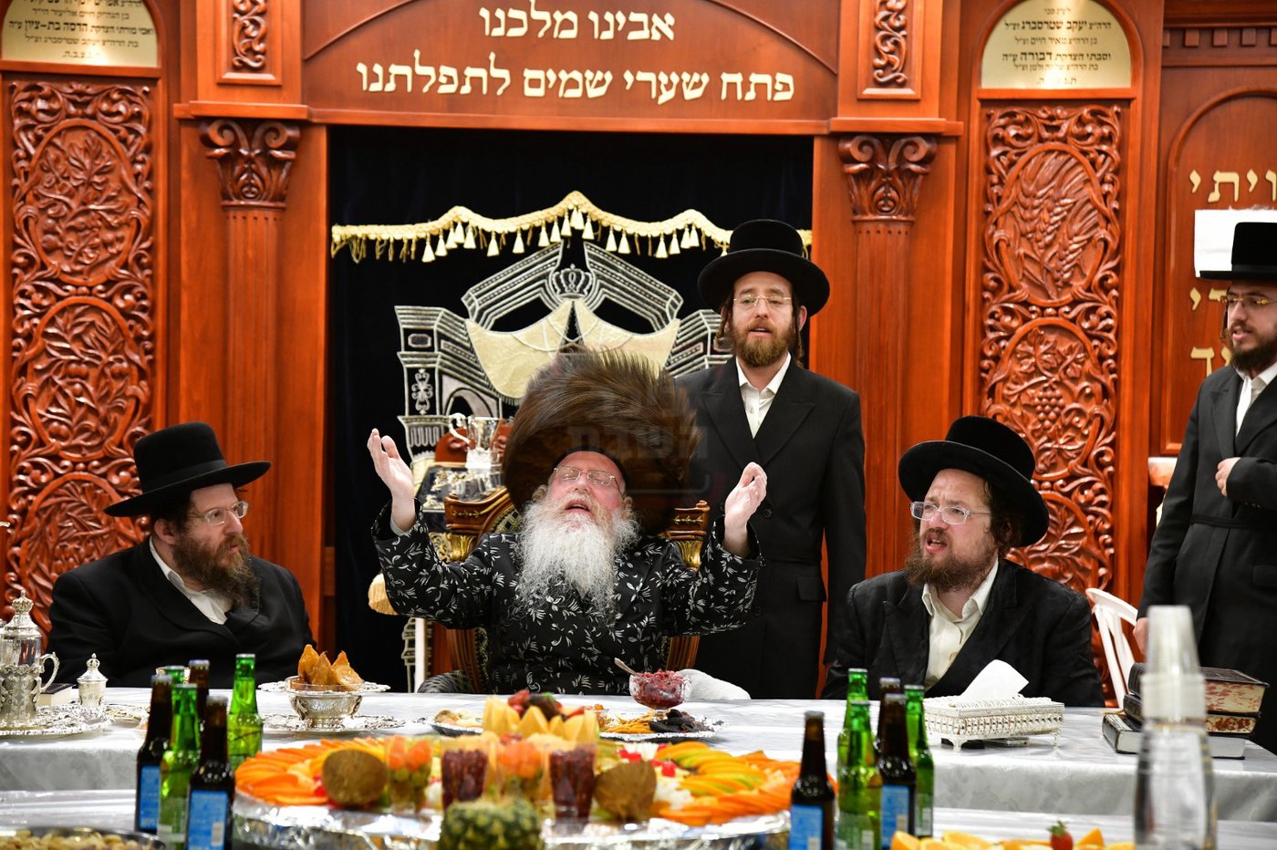 ט"ו בשבט בחצה"ק קרעטשניף קריית גת