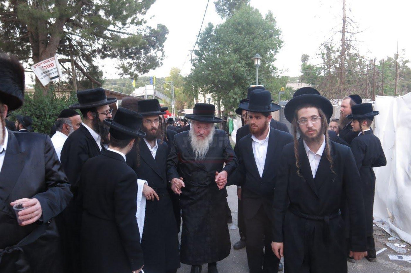 מראות חיי האדמו"ר המהרי"ד מלעלוב זי"ע