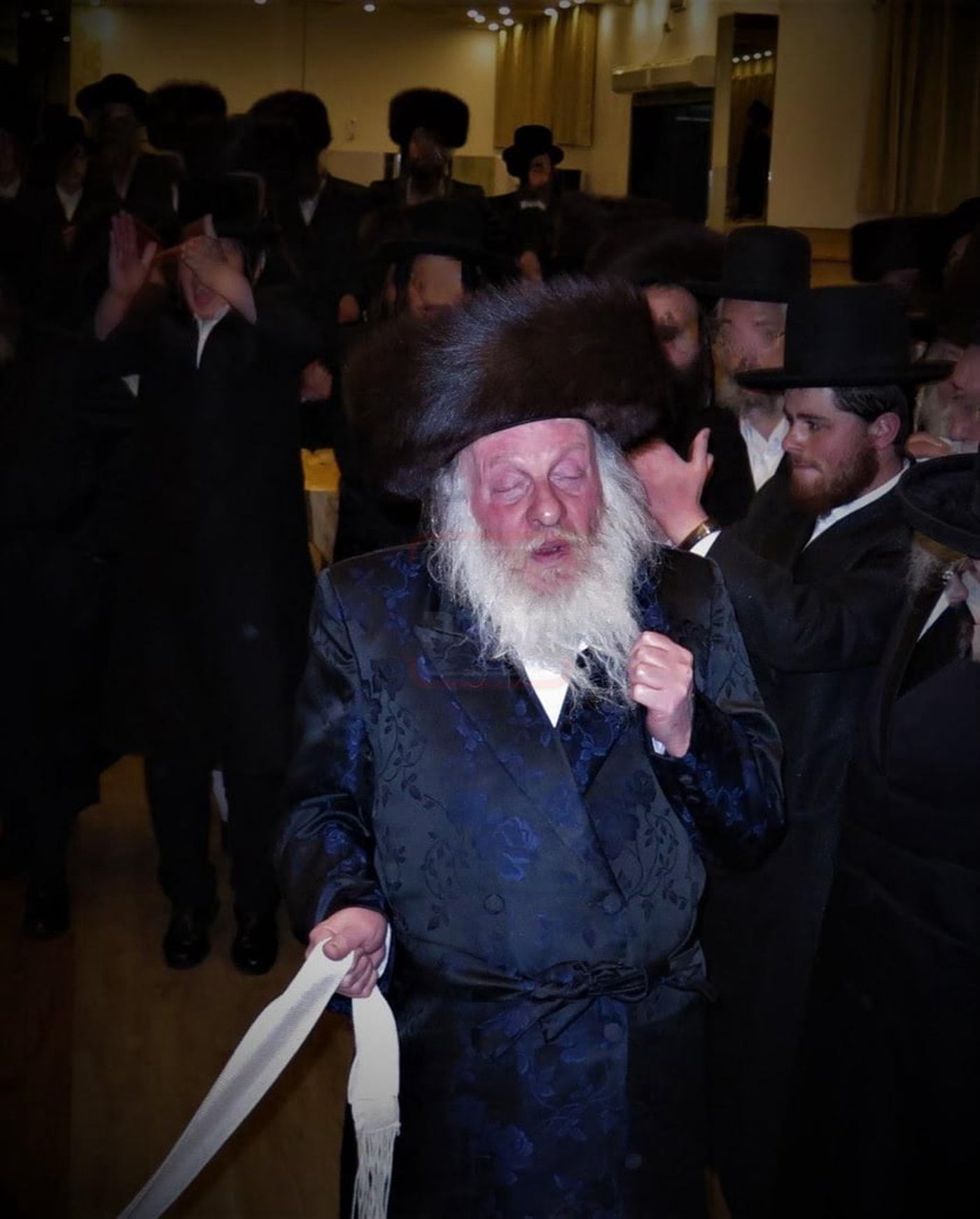 מראות חיי האדמו"ר המהרי"ד מלעלוב זי"ע