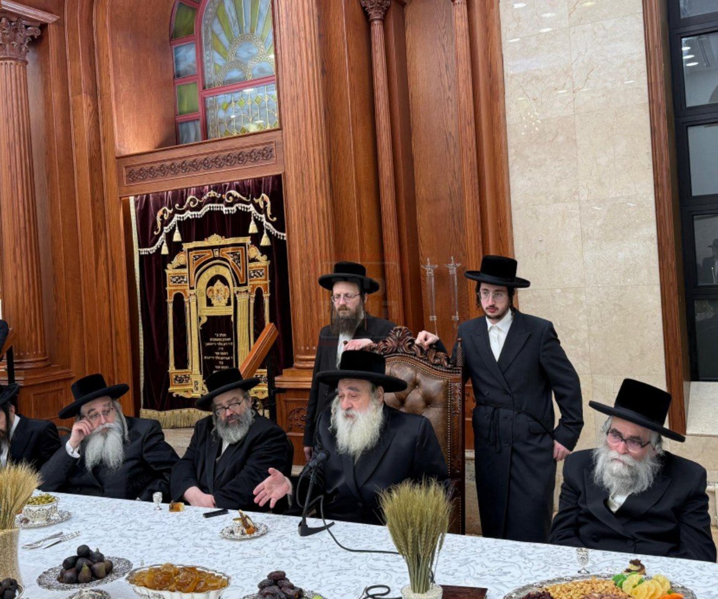 ט"ו בשבט בחצה"ק קראלי