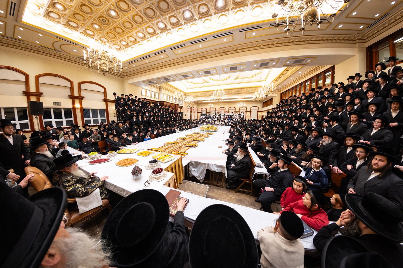 האדמו"ר מטאהש בטיש ט"ו בשבט