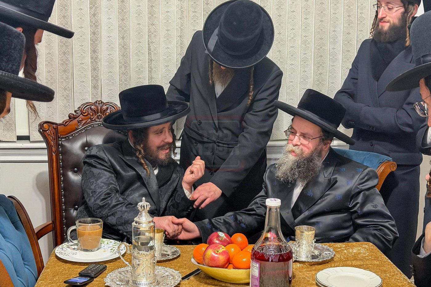 הרבי מקרעטשניף כפר אתא בביקור הוד בארה"ב