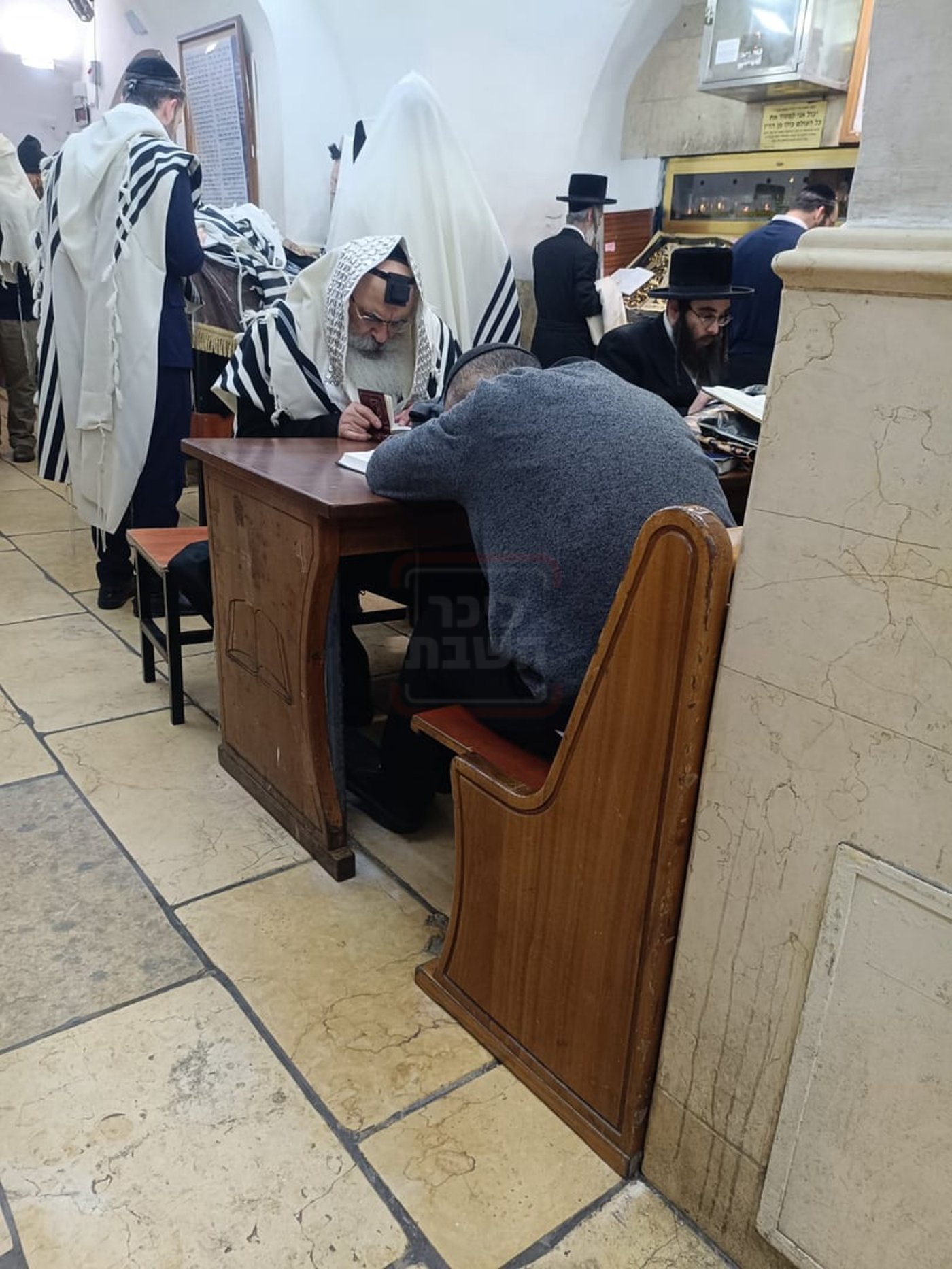 האדמו"ר מדושינסקיא במירון