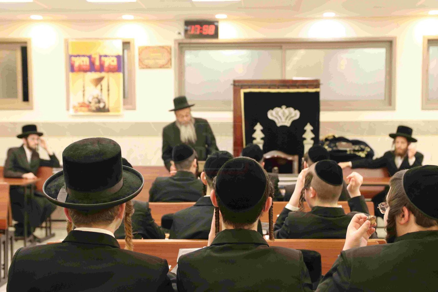 סיום ימי השובבי"ם בקאסוב ויז'ניץ