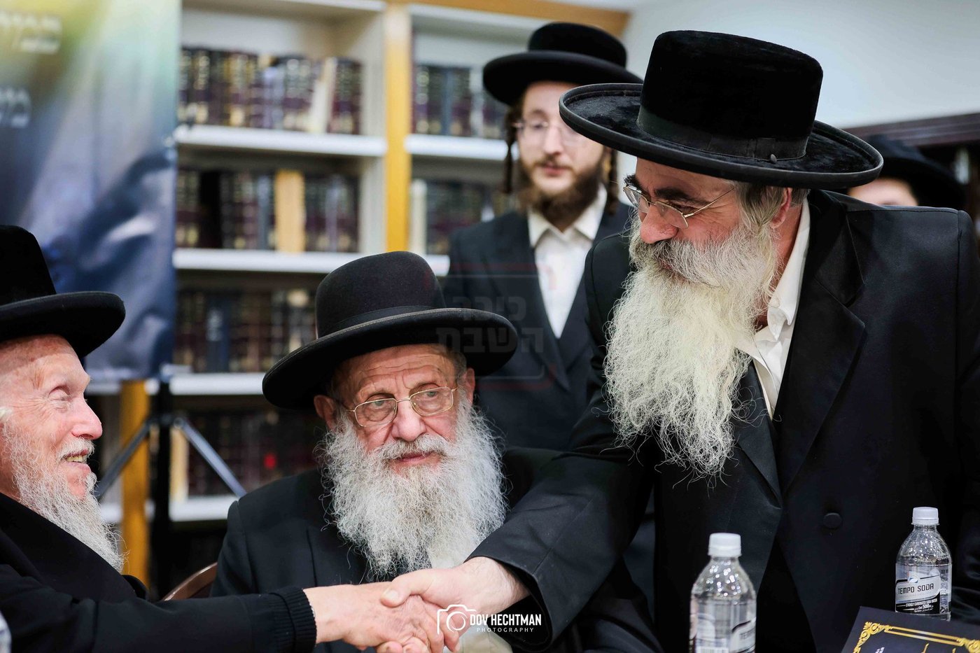 סיום הרמב"ם בישיבת תורת אמת