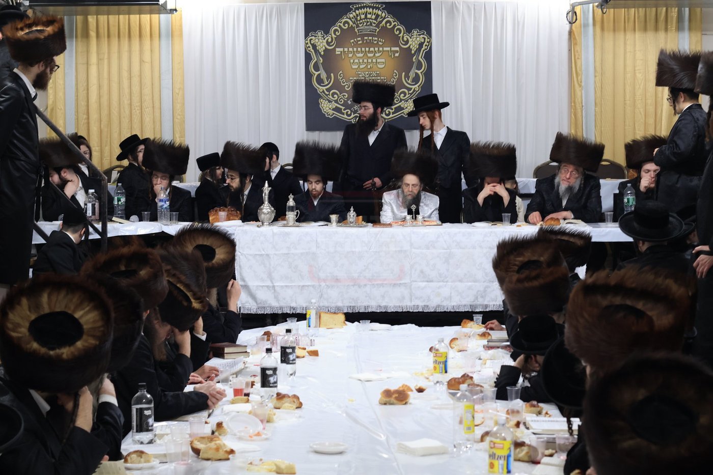 פארשפיל בחצה"ק קרעטשניף סיגט ווילאמסבורג