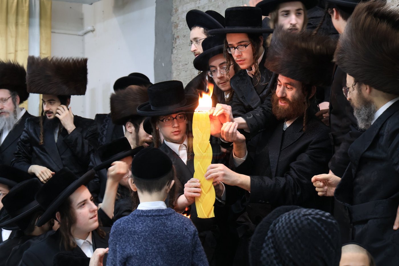 פארשפיל בחצה"ק קרעטשניף סיגט ווילאמסבורג