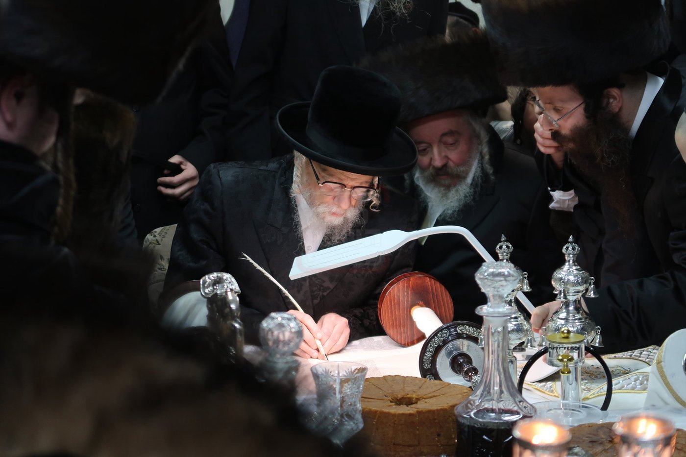 הכנסת ס"ת בסערט ויז'ניץ