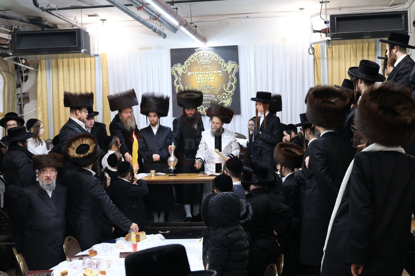 פארשפיל בחצה"ק קרעטשניף סיגט ווילאמסבורג