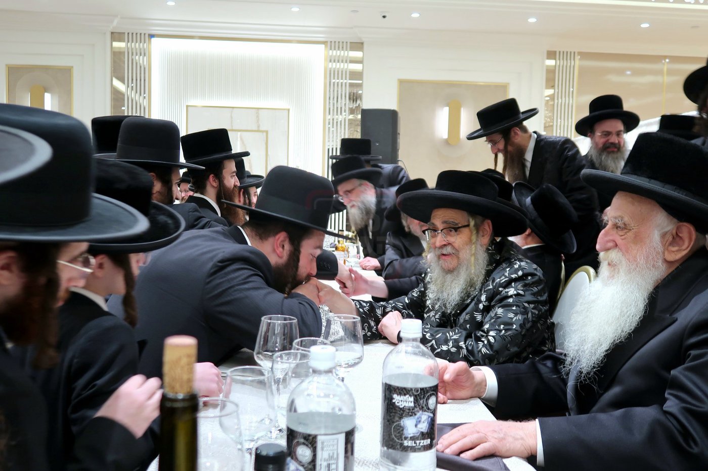 שמחת בית סאטמר - דושינסקיא