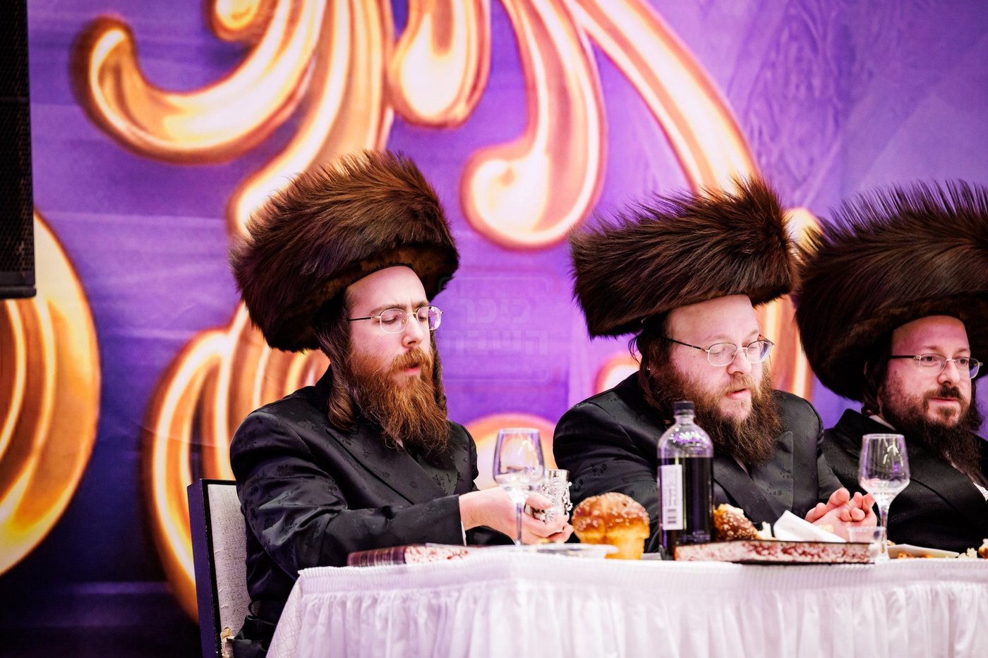 המעמד בבאבוב 45