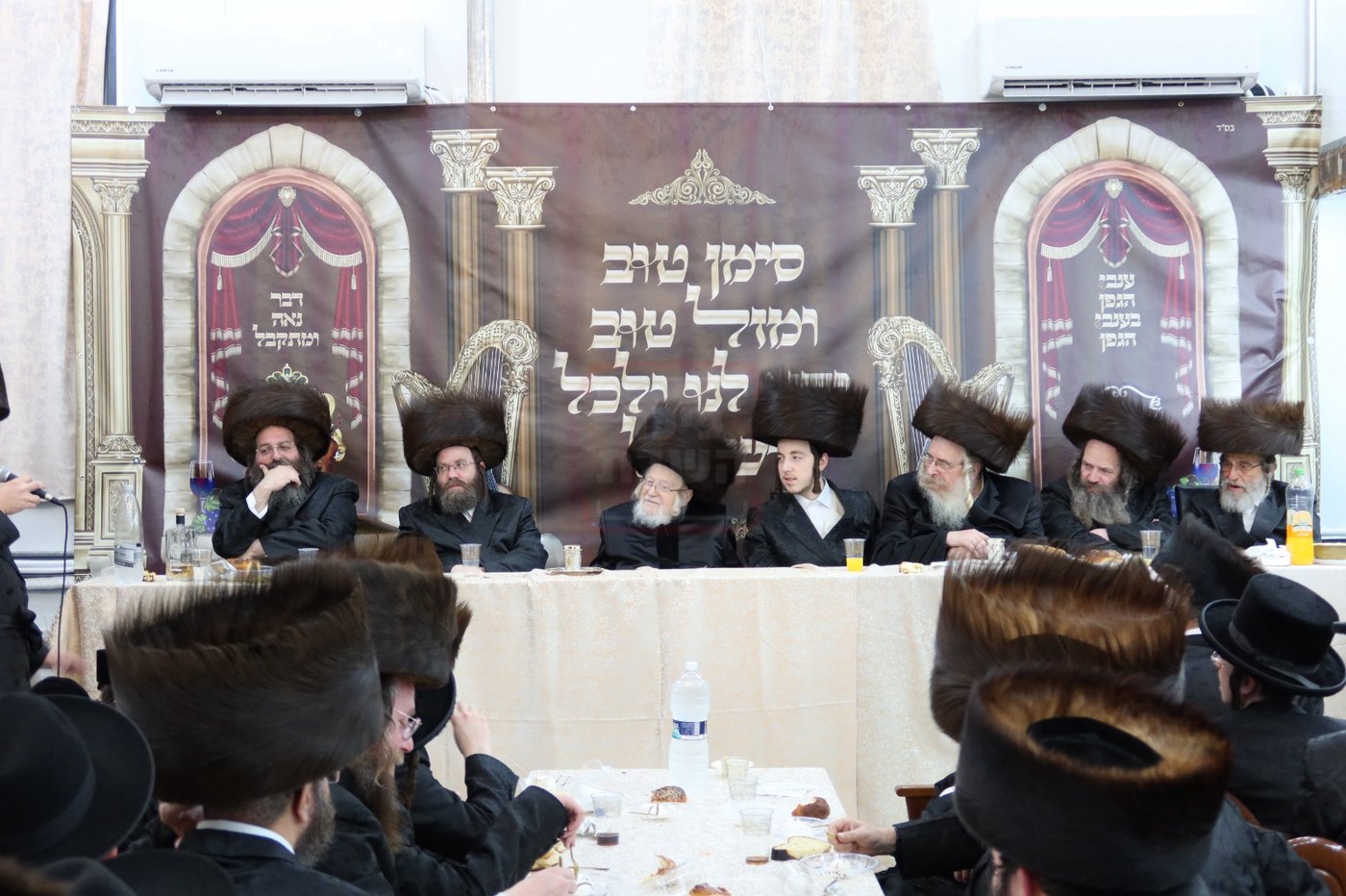 שמחת שבע ברכות לנכדת האדמו"ר מקרעטשניף