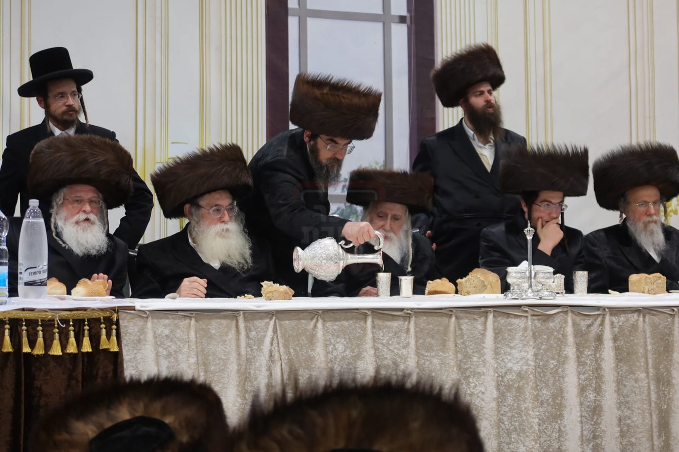 חתן מאל בחצה"ק מכנובקא בעלזא