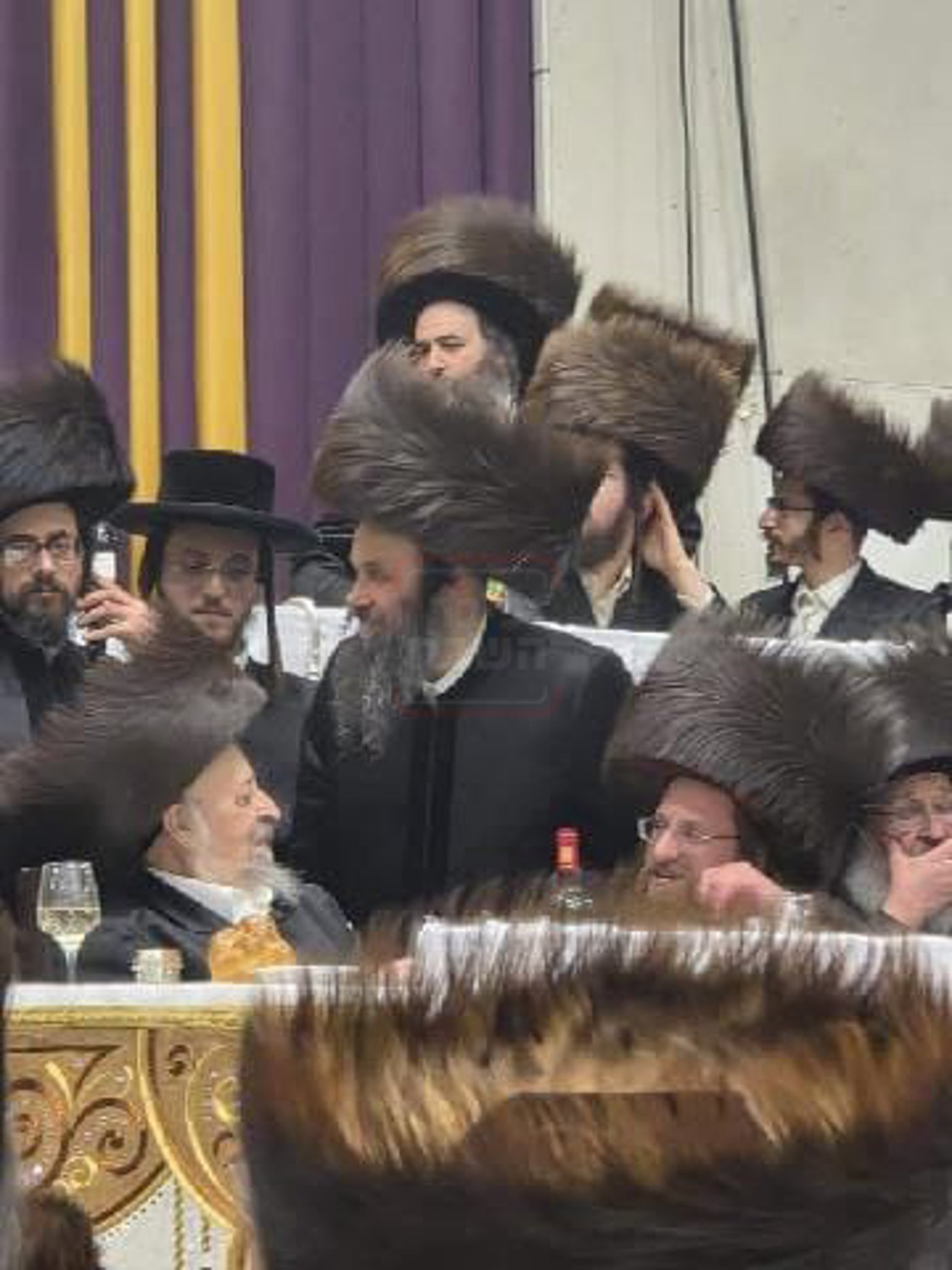 הגה"צ אב"ד סיגעט עם דודו אב"ד סאטמר ב"פ