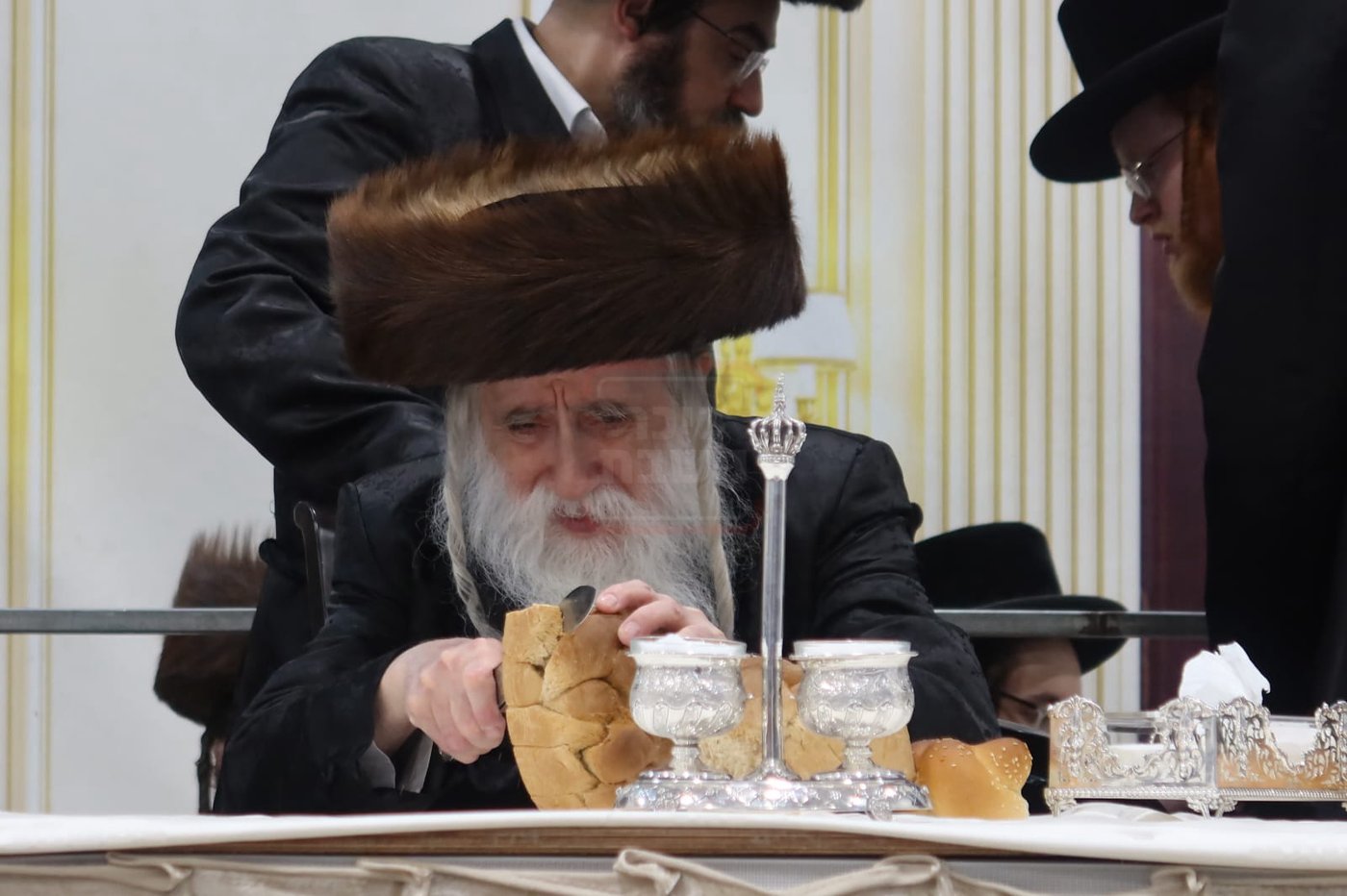 חתן מאל בחצה"ק מכנובקא בעלזא