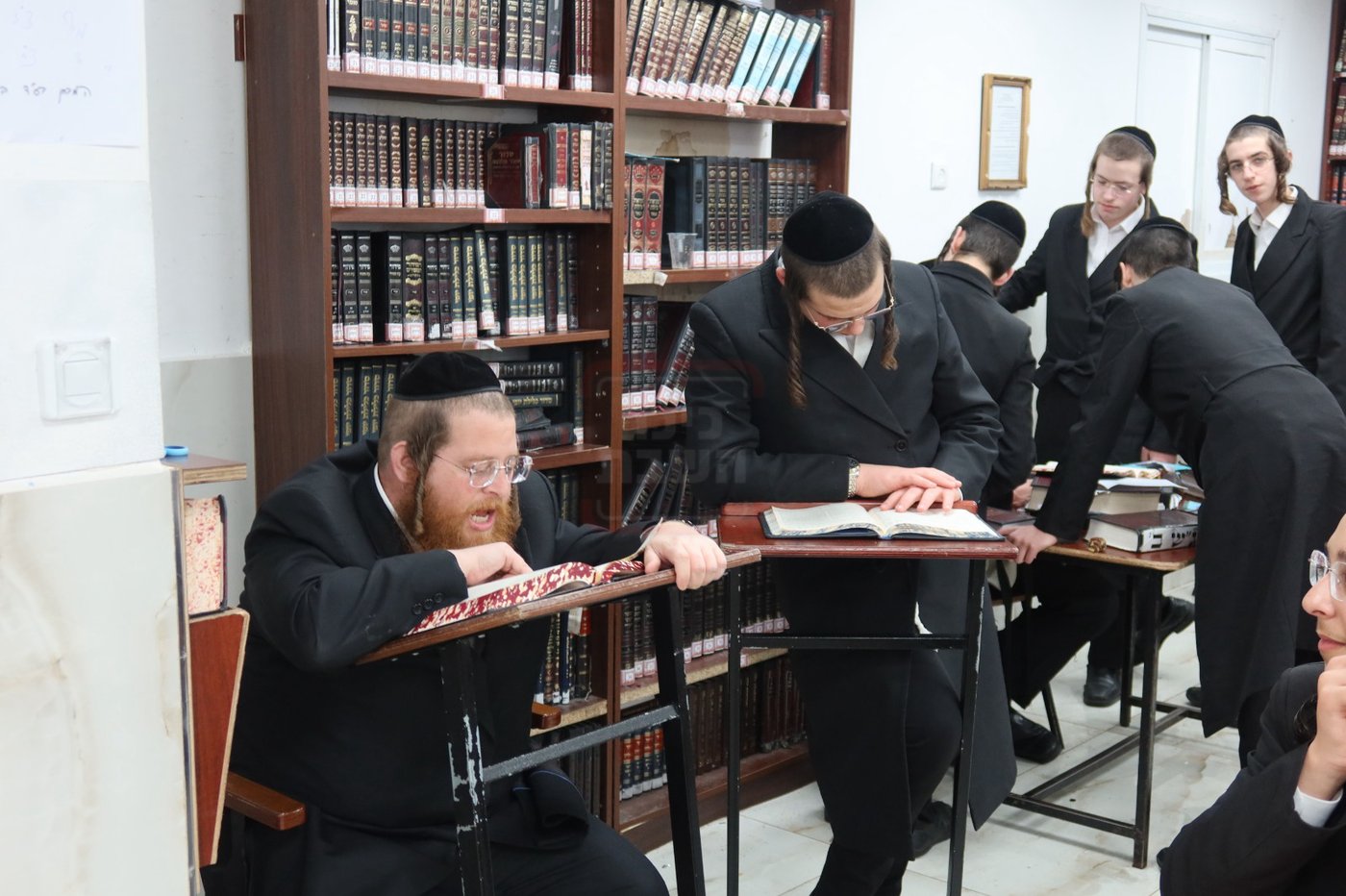 נעילת ימי השובבי"ם בישיבת זוויעהיל