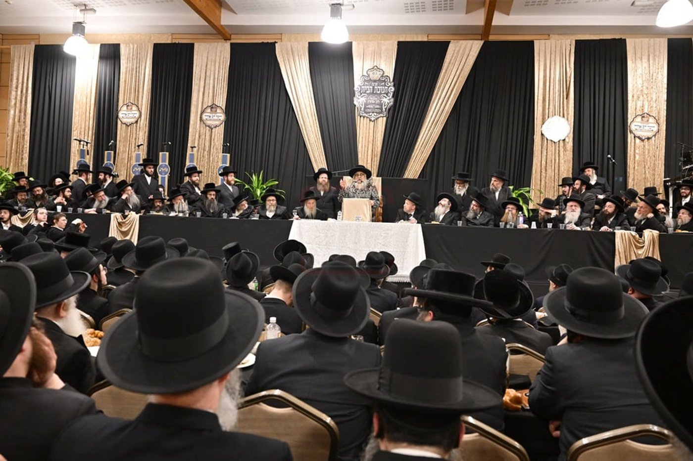 האדמו"ר מסאטמר בביקור הוד במאנשטעסער