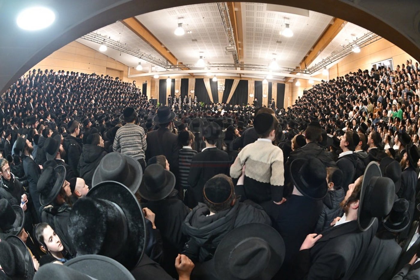 האדמו"ר מסאטמר בביקור הוד במאנשטעסער