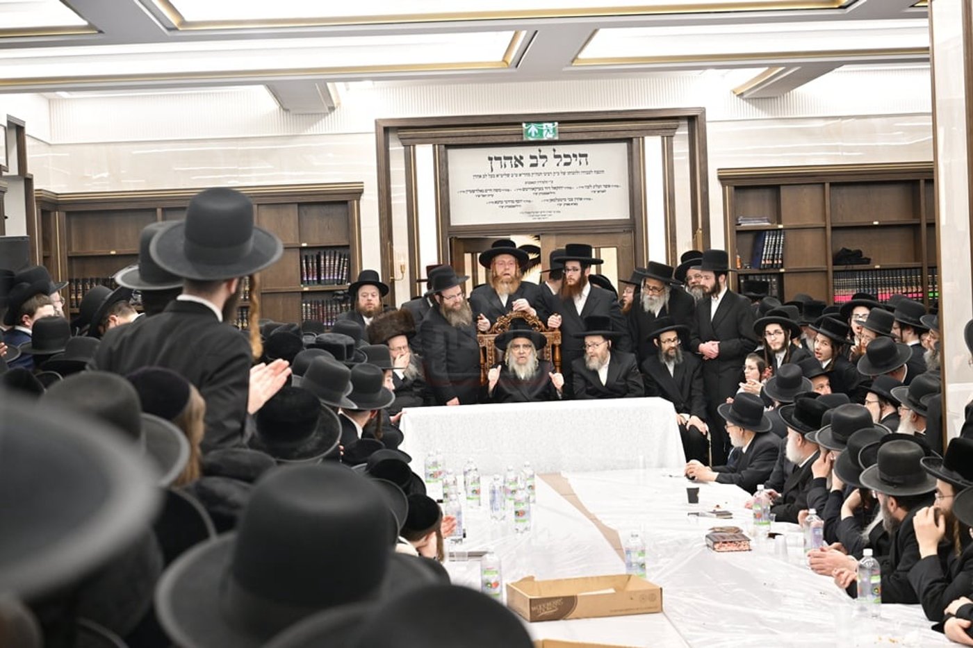 האדמו"ר מסאטמר בביקור הוד במאנשטעסער