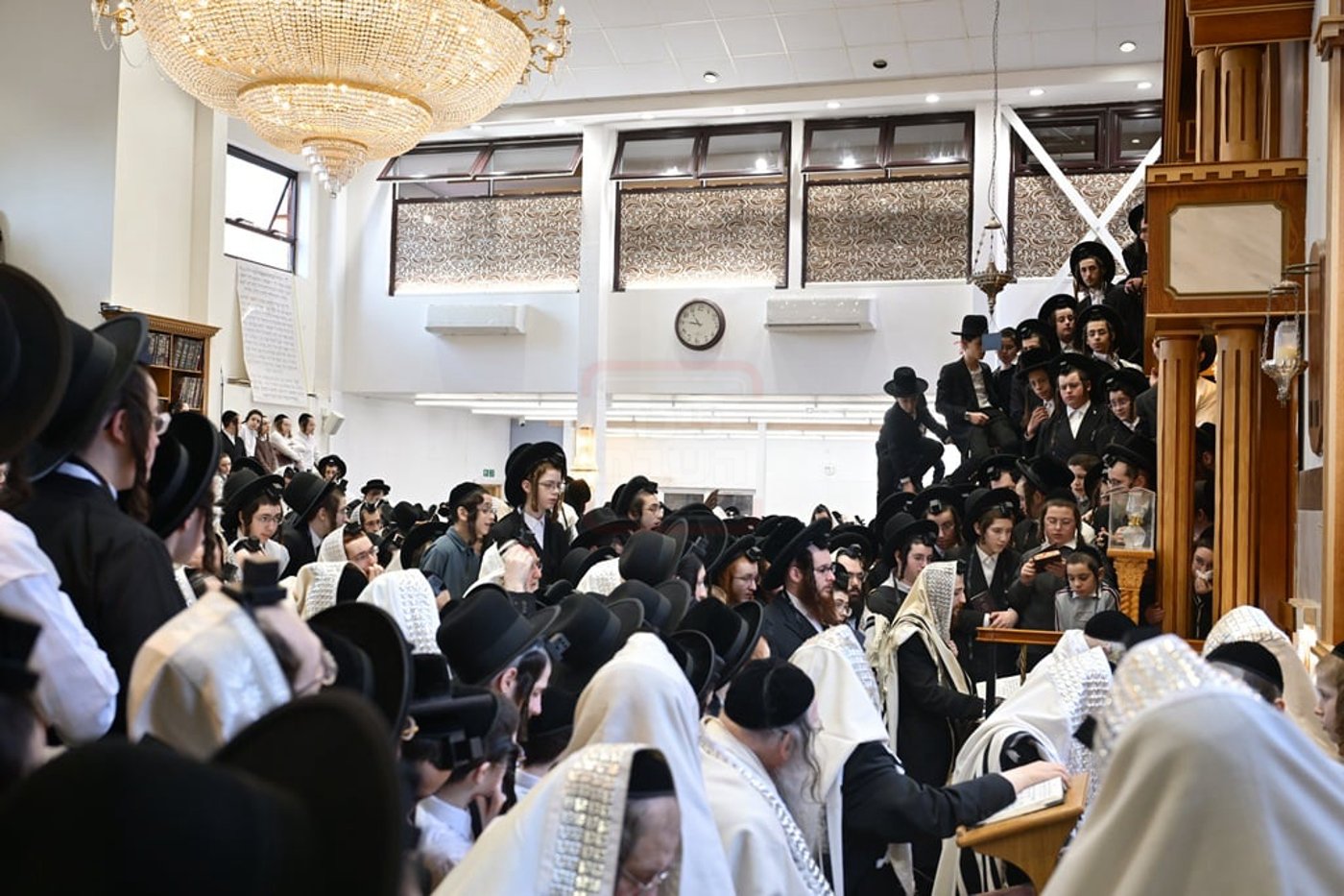 האדמו"ר מסאטמר בביקור הוד במאנשטעסער