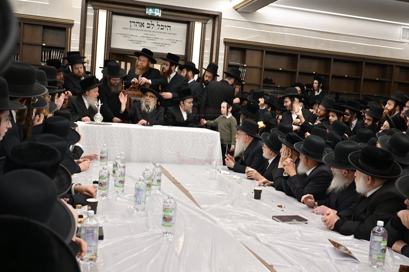 האדמו"ר מסאטמר בביקור הוד במאנשטעסער