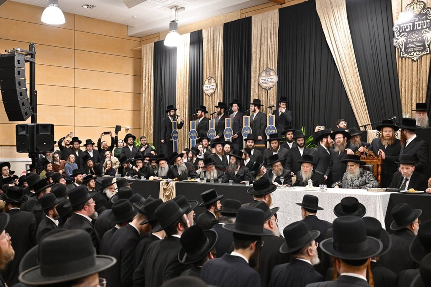 האדמו"ר מסאטמר בביקור הוד במאנשטעסער