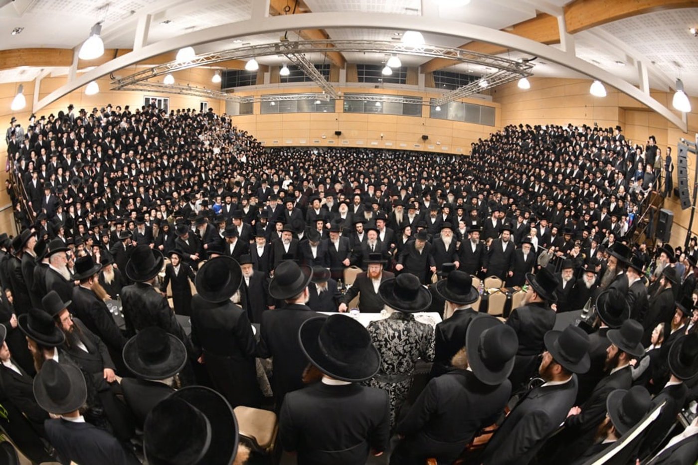 האדמו"ר מסאטמר בביקור הוד במאנשטעסער