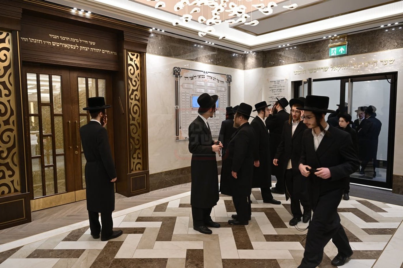 האדמו"ר מסאטמר בביקור הוד במאנשטעסער