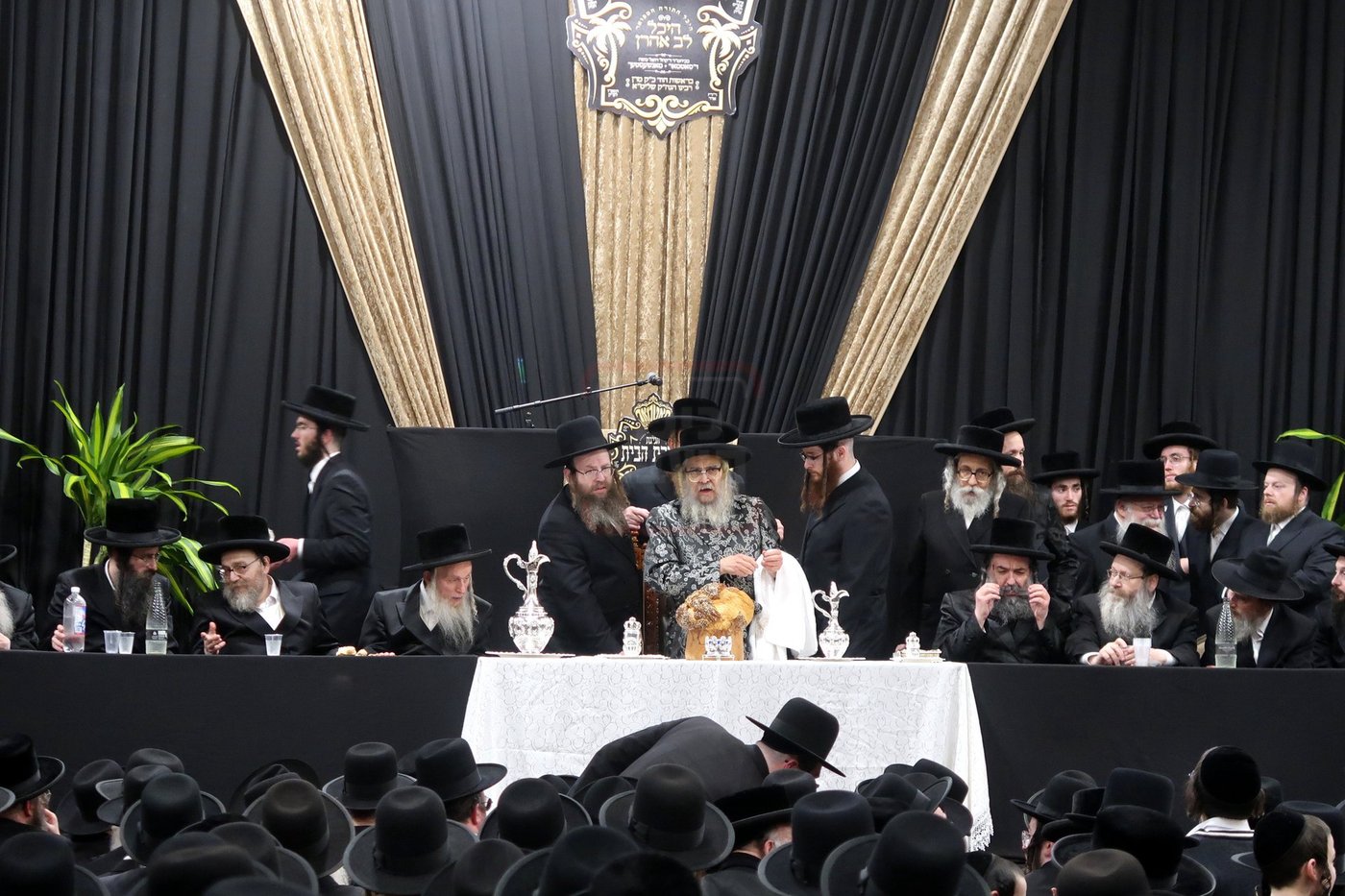 האדמו"ר מסאטמר בביקור הוד במאנשטעסער