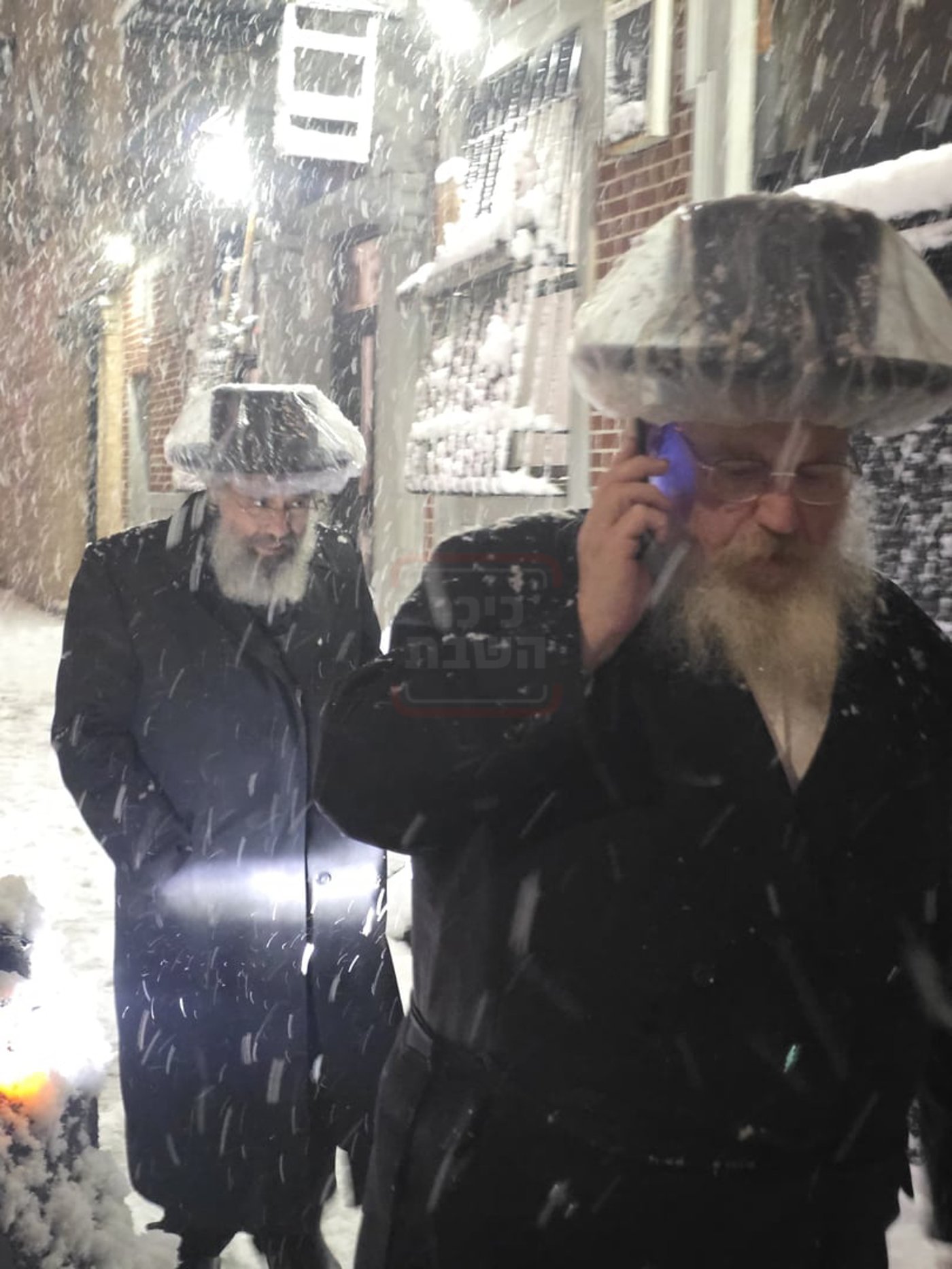 המשבקי"ם של האדמו"ר מויז'ניץ מתבוססים בשלג הכבד