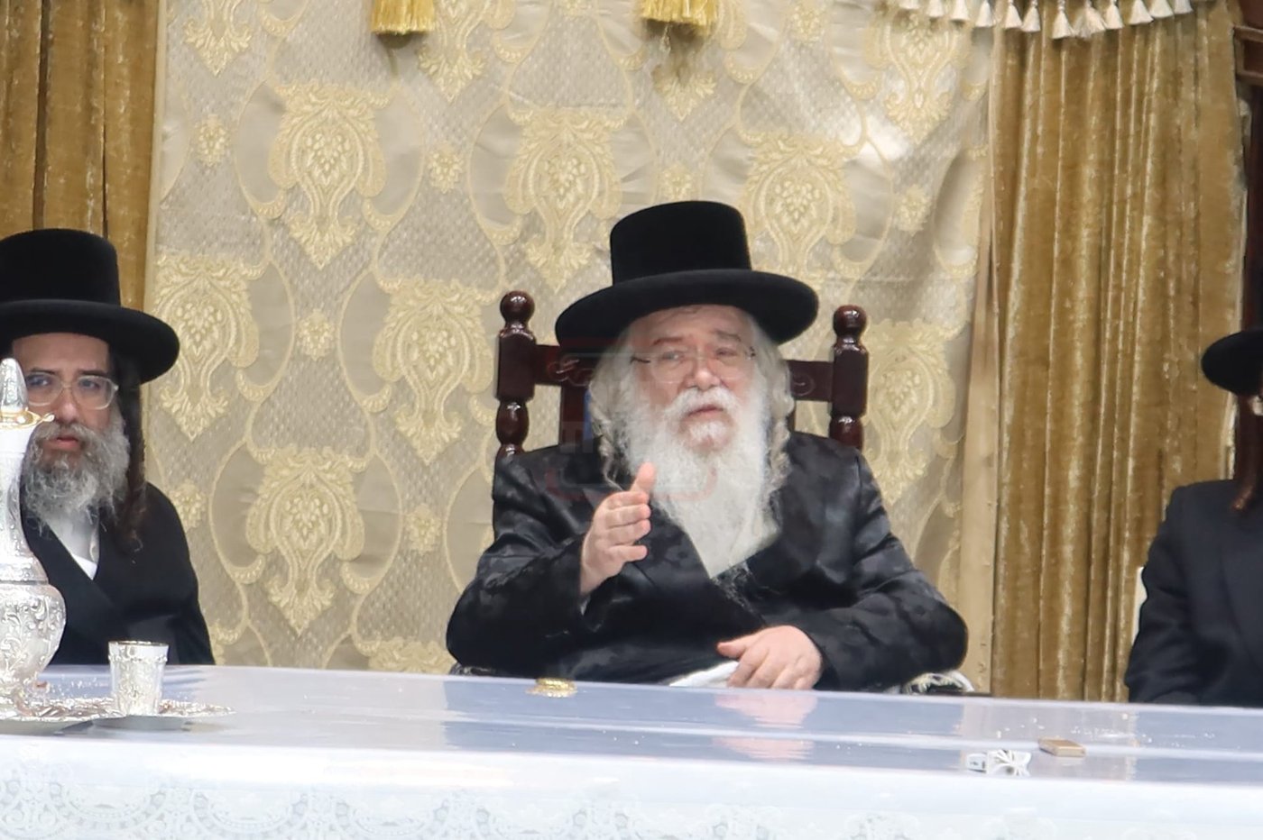 שמחת אירוסי נכדת האדמו"ר מדארג