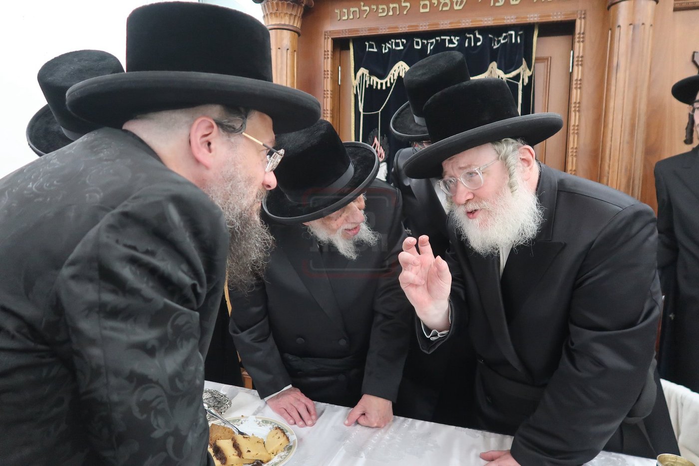 שמחת בית קאפיטשניץ - גאב"ד פרדס כץ 