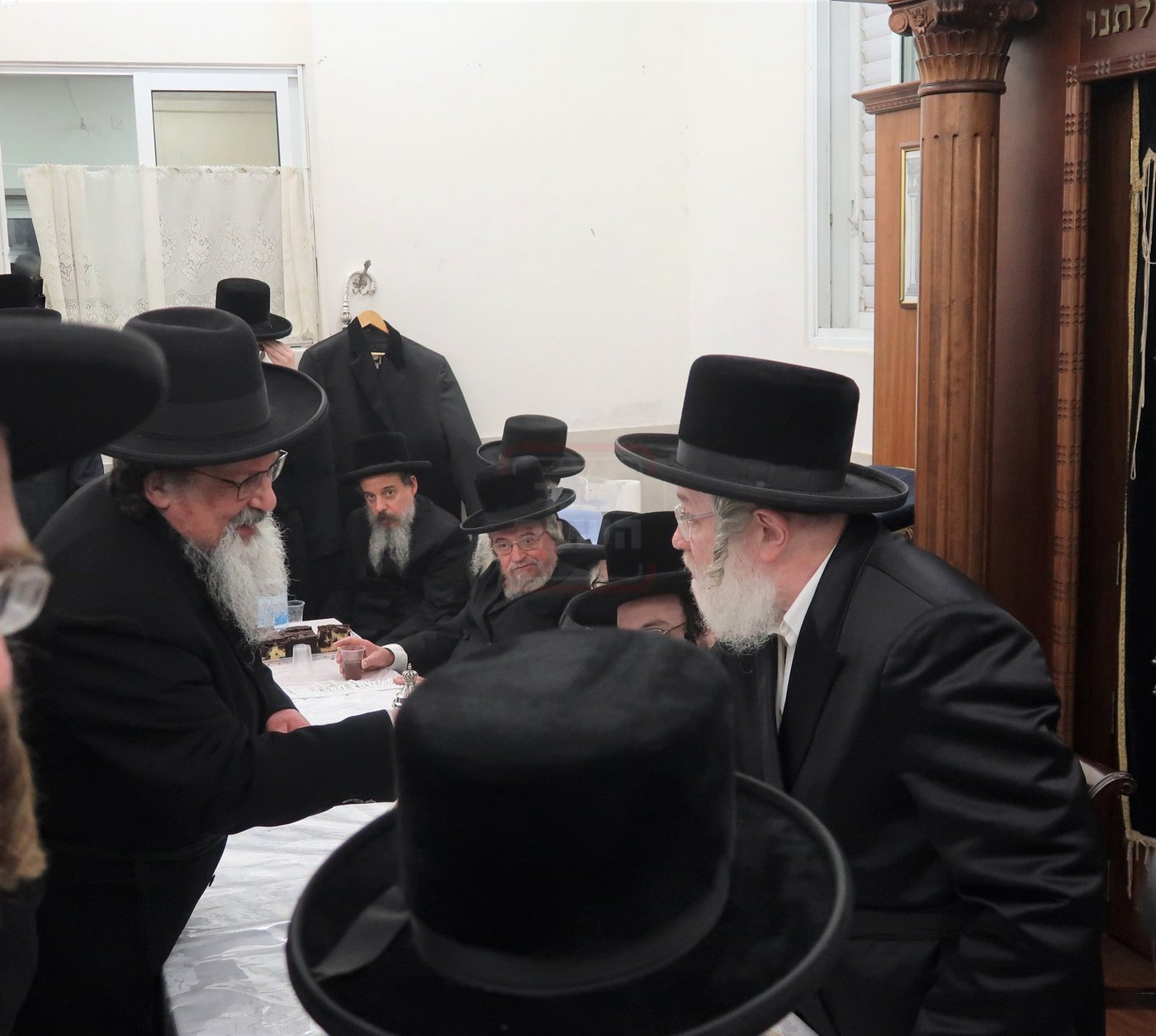 שמחת בית קאפיטשניץ - גאב"ד פרדס כץ 