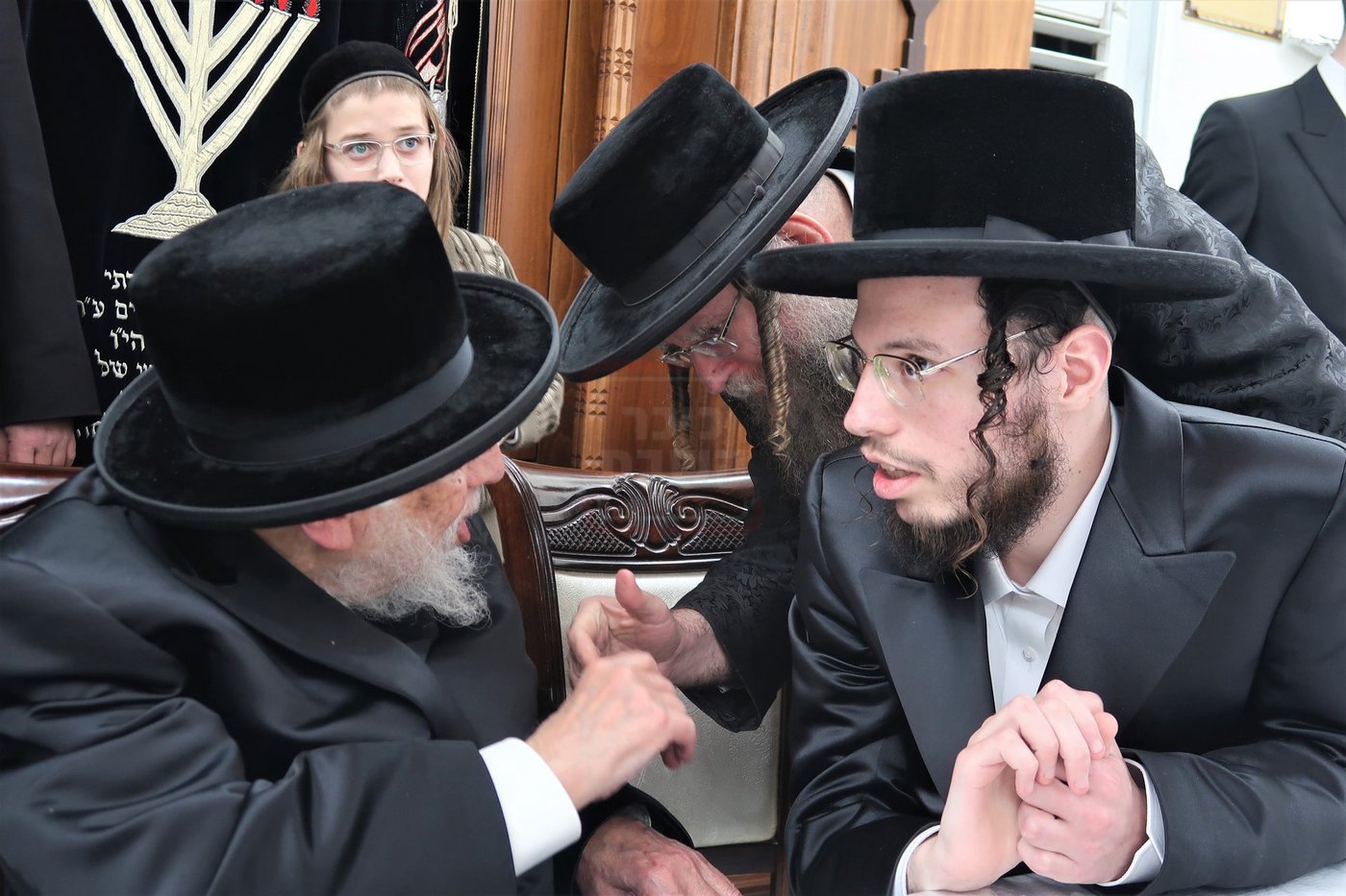 שמחת בית קאפיטשניץ - גאב"ד פרדס כץ 